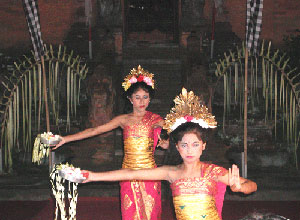 Bali Dance Sandi Swara4
