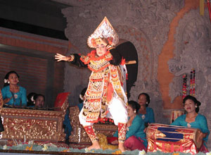 Bali Dance Kiduling Swari3