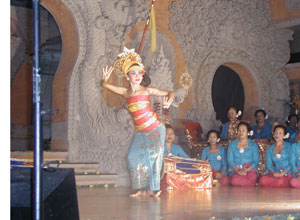 Bali Dance Kiduling Swari5