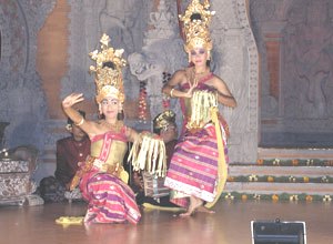 Bali Dance Nritta Dewi5