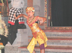 Bali Dance Sekaa Gong Wanita Mekar Sari3