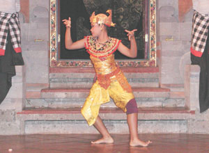 Bali Dance Sekaa Gong Wanita Mekar Sari4