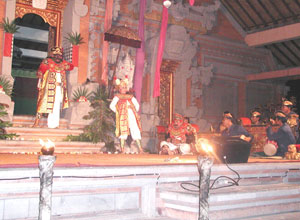 Bali Dance Sekaa Raja Peni4