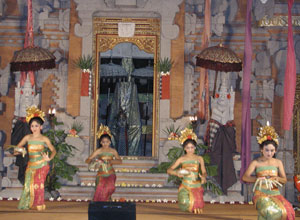Bali Dance Yowana Swara2
