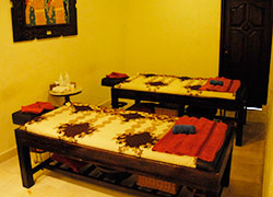 Treatment Room (2 beds)