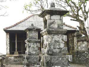 ウルワトゥ寺院3